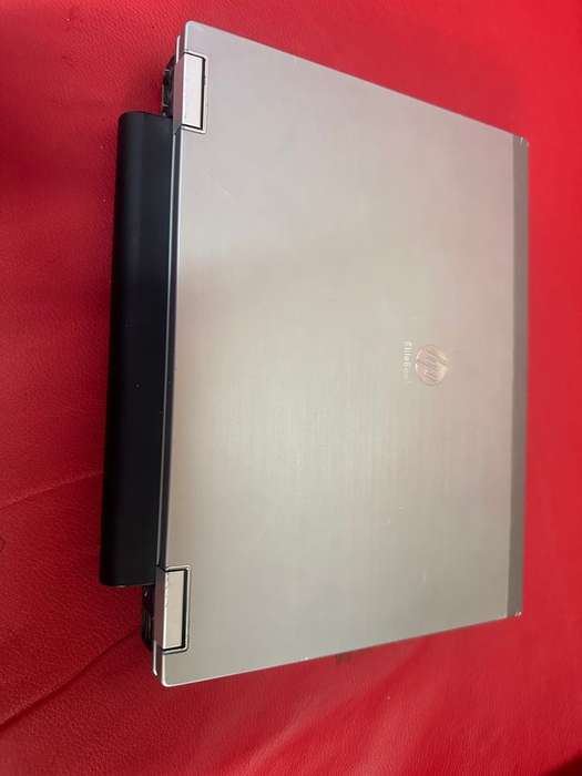 HP Elitebook 2540p 12-Inch Notebook (Core i7 2.13GHz,2GB Ram,160GB HDD, Windows 10)