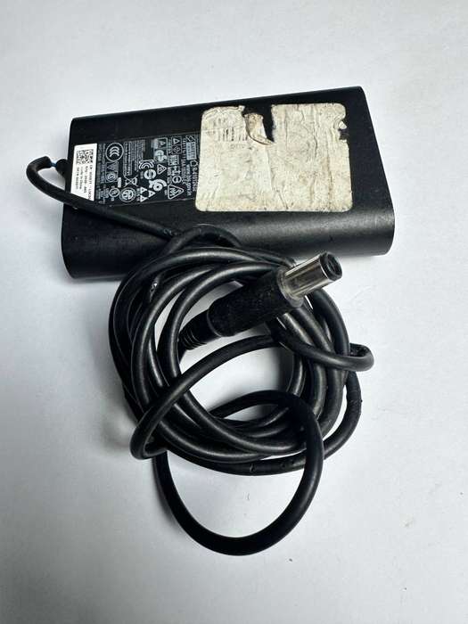 Original Dell Big Pin Charger  Big Pin 7.4 MM, 19.5V 3.34A