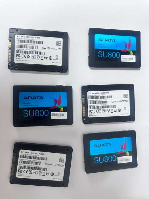 Adata ASU800SS-128GT Ultimate SU800 128GB 2.5 SATA III 6Gb/s Solid State Drive