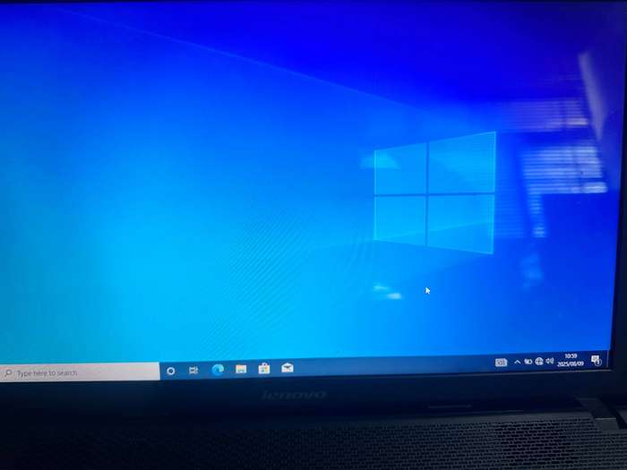 Lenovo G505 (AMD A6-5200 AT 2.0 GHz with Radeon R3 graphics), 500gb HDD and 4gb PC3L RAM