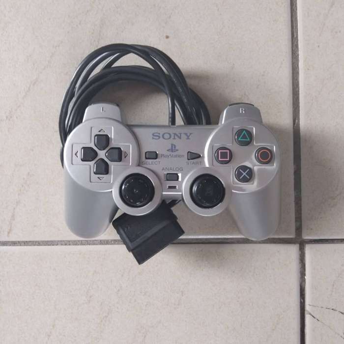 PS2 Console Bundle