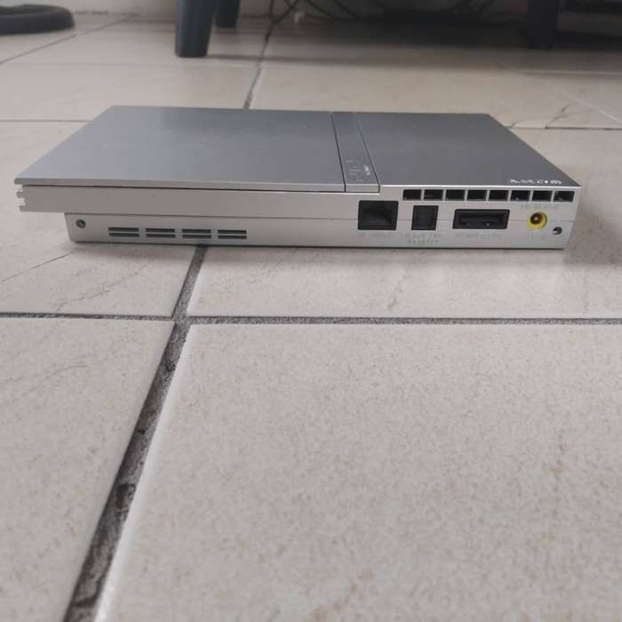 PS2 Console Bundle