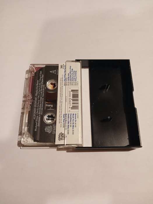 Alfonzo Hunter, Blacka Da Berry Cassette, US