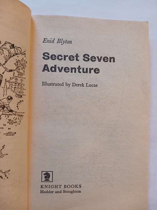 Secret Seven Adventure by Enid Blyton