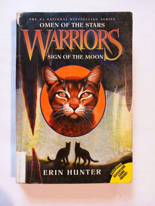 Warriors, Omen of the Stars, Sign of the Moon by Erin Hunter