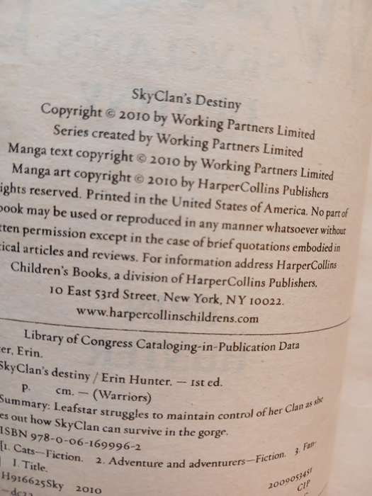 Warriors, Skyclan's Destiny, Super Edition by Erin Hunter