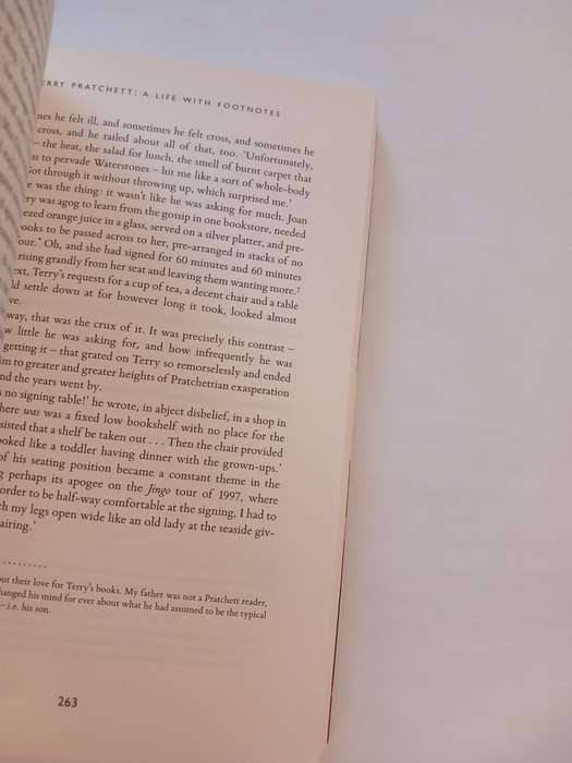 Terry Pratchett, A Life with Footnotes by Rob Wilkins