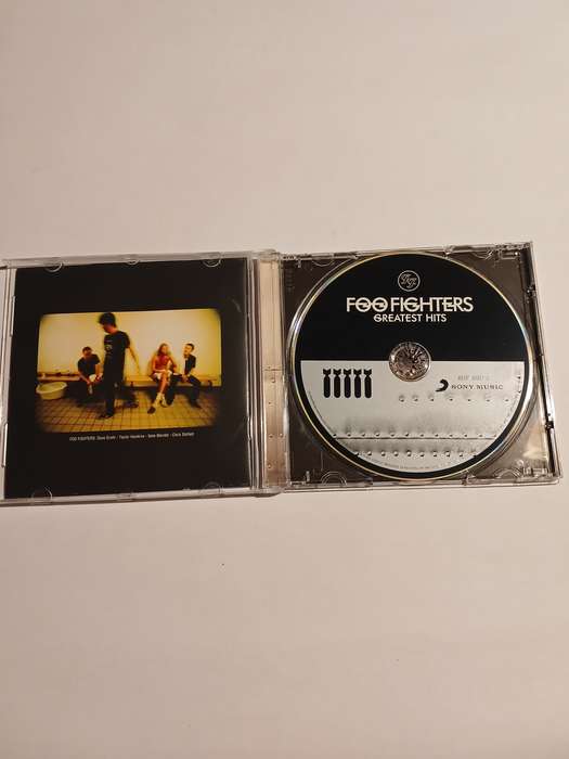 Foo Fighters, Greatest Hits CD, Europe