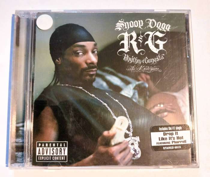 Snoop Dogg, R & G (Rhythm & Gangsta): The Masterpiece CD
