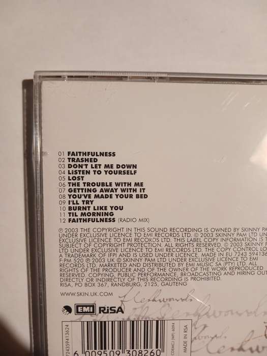 Skin, Fleshwounds CD