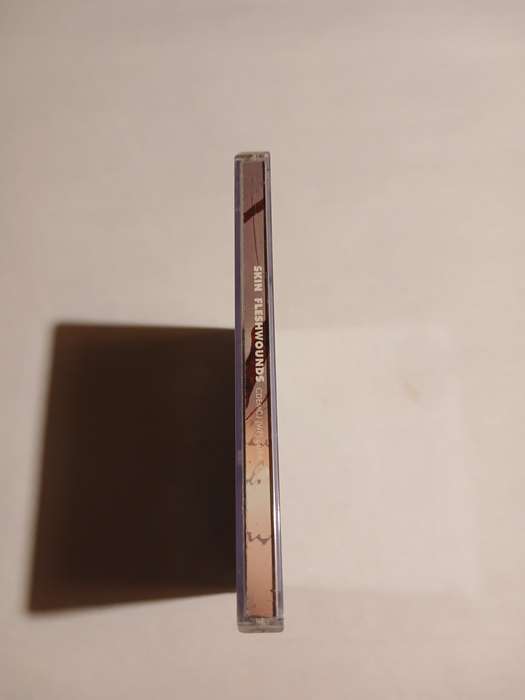 Skin, Fleshwounds CD