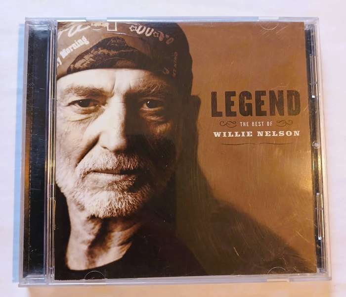 Willie Nelson, Legend: The Best Of CD