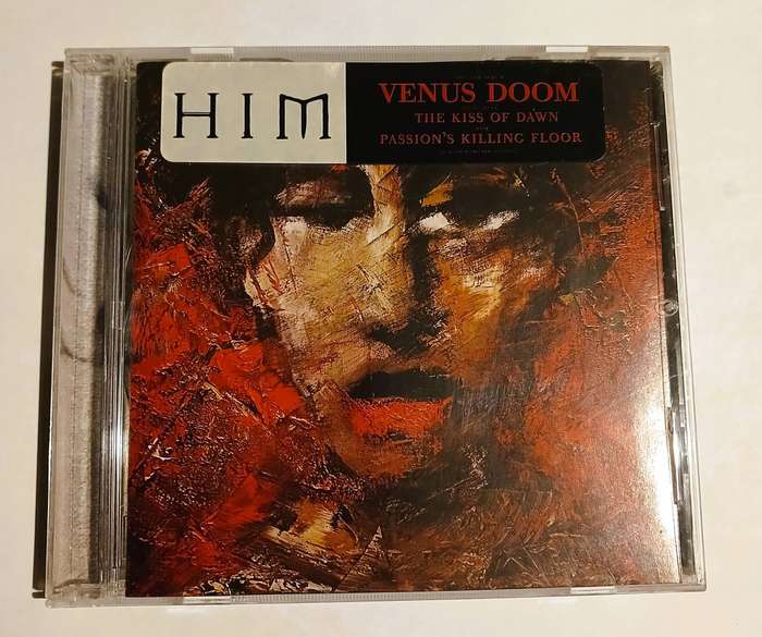 Venus Doom, Him CD