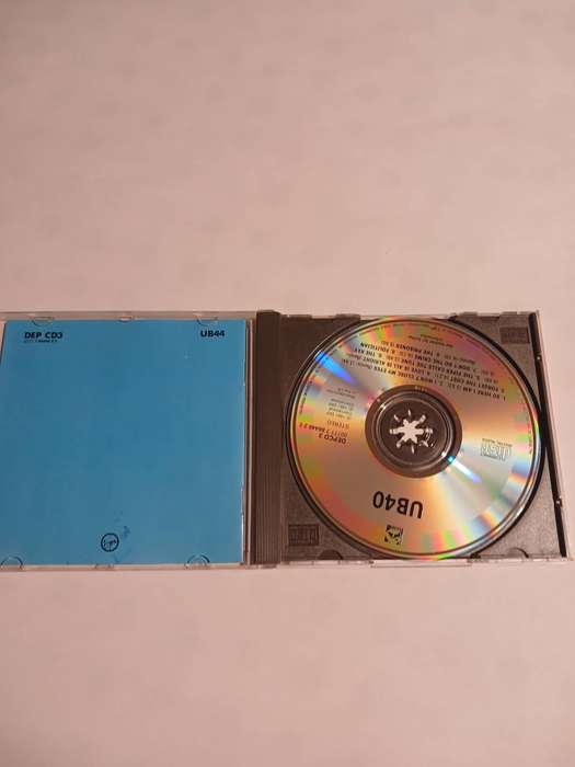 UB40, UB44 CD, UK