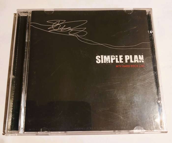 Simple Plan, MTV Hard Rock Live CD, Enhanced