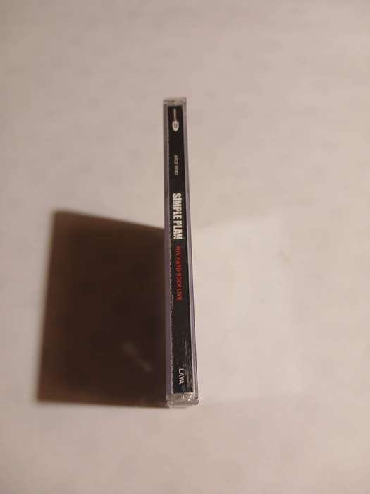 Simple Plan, MTV Hard Rock Live CD, Enhanced