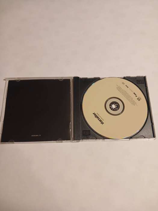 Starsailor, Love is Here CD