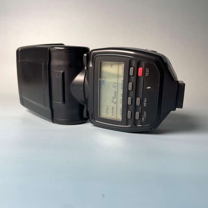 Minolta 5200i Flash Speedlite