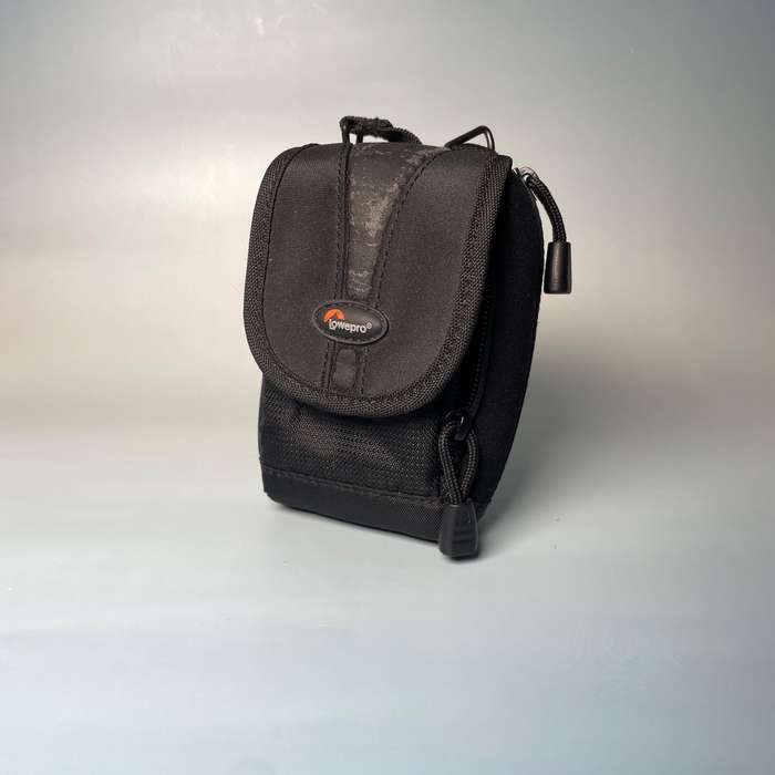 Lowepro Camera Pouch