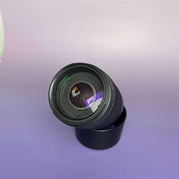 Nikon AF Nikkor 70-300mm Telephoto Zoom Lens