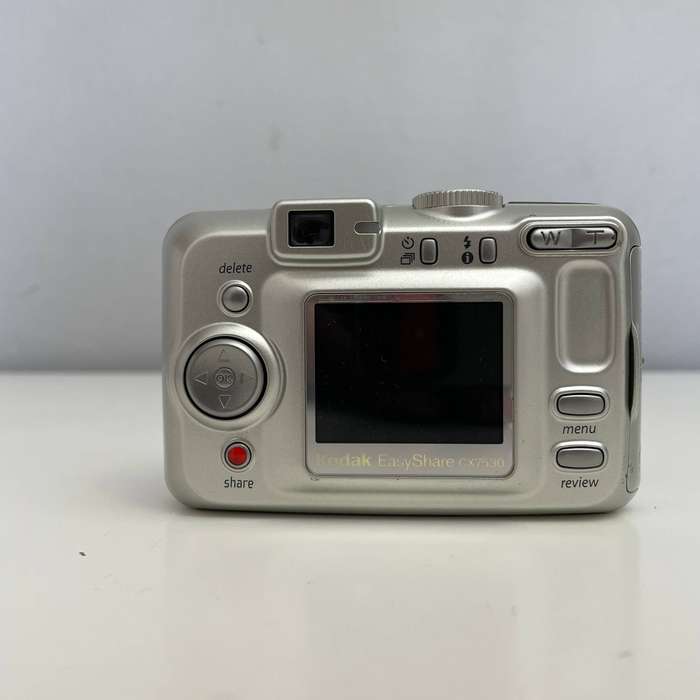 Faulty Point and Shoot Camera's