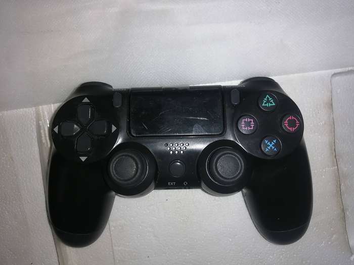 PlayStation 4 Doubleshock Wireless Controller