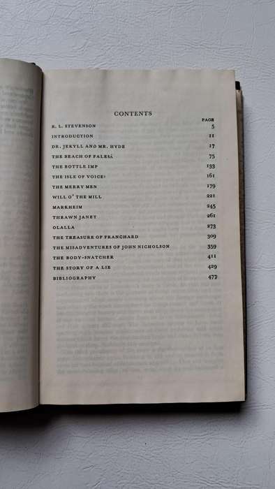 Dr Jekyll and Mr Hyde and Other Stories by Robert Louis Stevenson