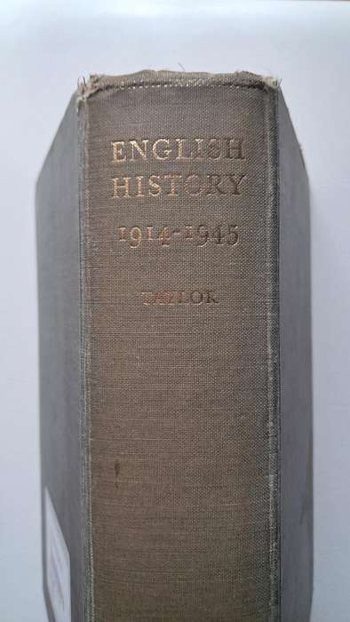 English History 1914-1945 by A. J. P. Taylor