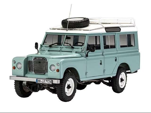 Model Set Land Rover Series III 1/24 Scale REVELL 67047