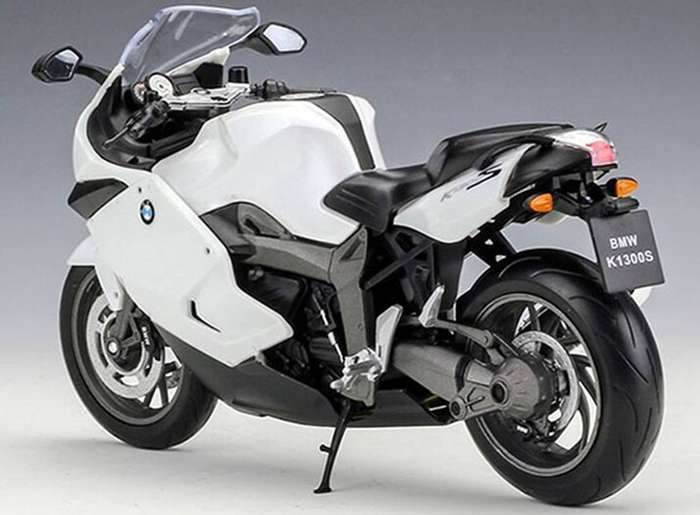 BMW K1300 S WHITE 1/10 Scale WELLY 62805WHITE