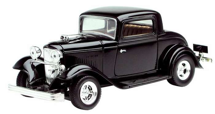 Ford Coupe Hardtop Black 1935 - 1/24  (Motormax MOT73251)