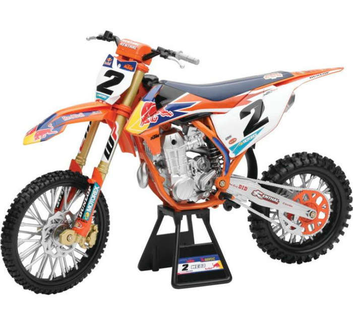 Red Bull KTM 450 SX-F 2019 - Cooper Webb #2  - 1/6 Scale NewRay NR49683