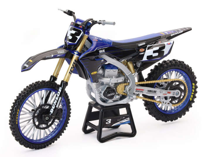Star R. Monster Yamaha YZ450F 2022 E.Tomac#3 - 1/12 Scale NewRay NR58323