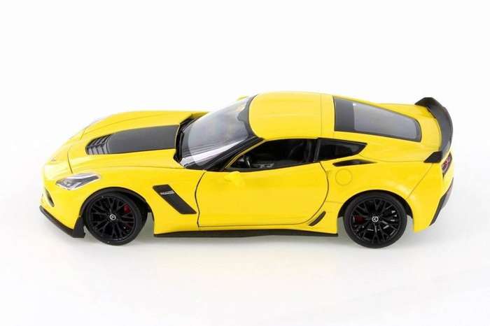 Chevrolet Corvette Z06 Yellow 2017 1/24 Scale WELLY 24085W-YELLOW