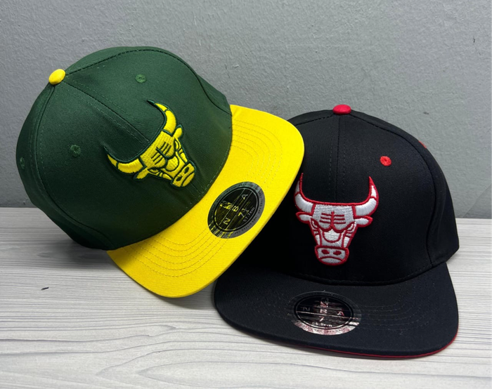 Caps