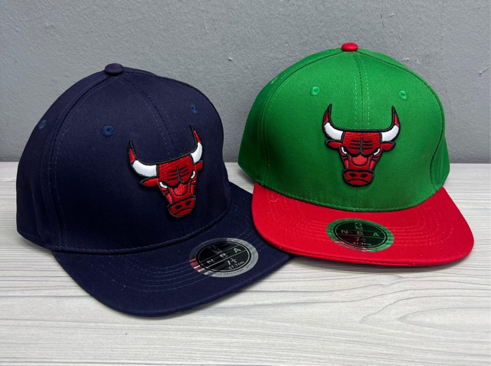 Caps