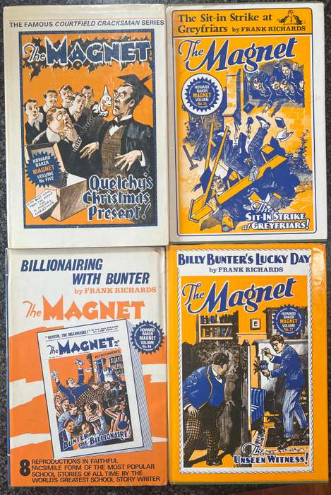 COLLECTION OF 25 BILLY BUNTER BOOKS BY FRANK RICHARDS
