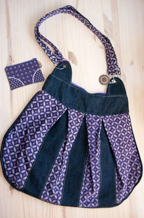 Big Purple Shweshwe Hand Bag with Free Wallet, Hand Made, Boho bag / Messenger