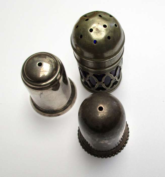 Antique / vintage lot - salt shakers - EPNS