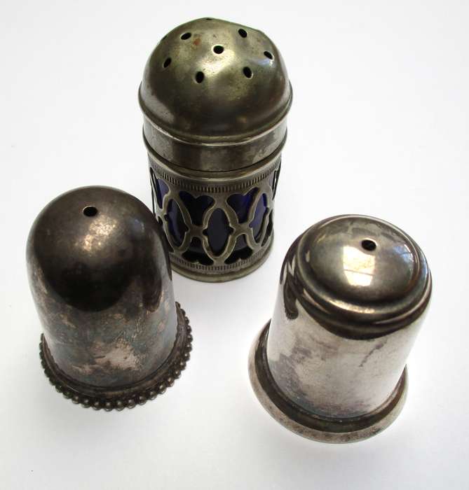 Antique / vintage lot - salt shakers - EPNS