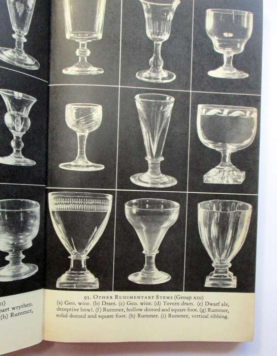Glass through the ages - E. Barrington Heynes - Pelican Books paperback
