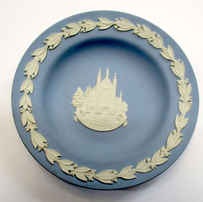 Blue Wedgewood - Winchester Cathedral - Pin dish