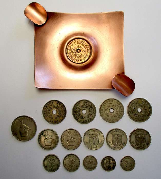 Lot - Rhodesia coins and coin ashtray