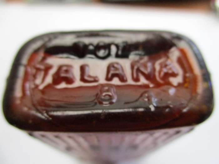 Vintage Amber Poison Bottle / Vergif bottle  - Talana