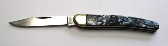 Bonsa Dog Leg pocket knife, small. Made in Solingen, Germany.