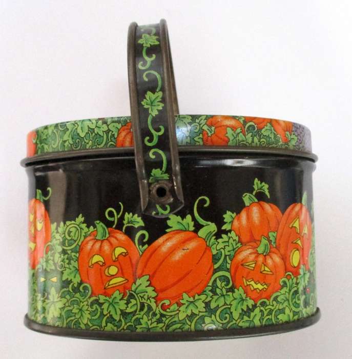 American Halloween Candy Tin / Basket