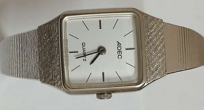 ADEC ladies silver tone quarts watch
