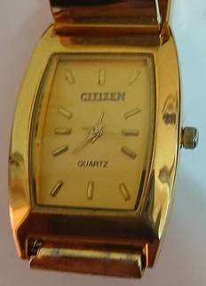 Vintage (new, old stock) Citizen Mens quarts gold plated wristwatch