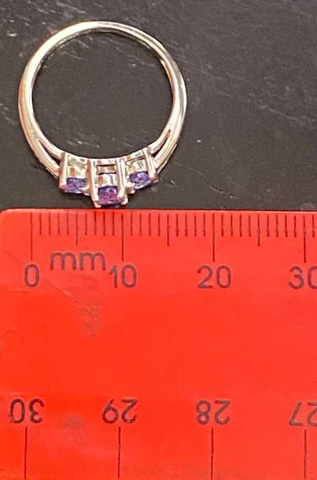9ct White gold with three Tanzanite's and 6 Diamonds Ring