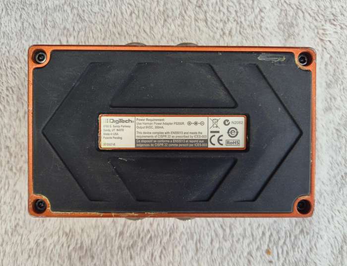 Hardwire DL-8 Delay/Looper Guitar Pedal